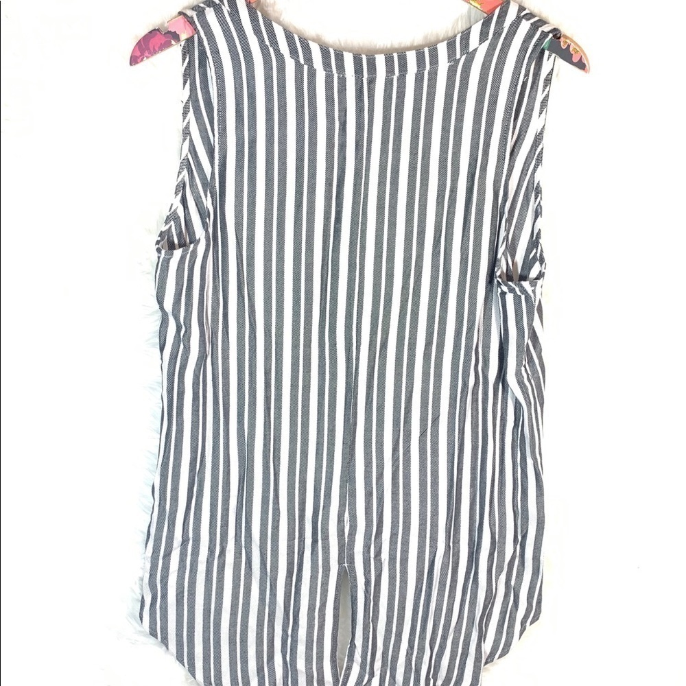 Sanctuary Black/White Craft Tie-front Shirt - Picture 6 of 8